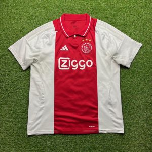 2024/2025 Thuis