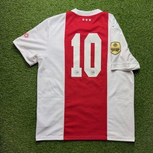 2021/2022 Thuis #10