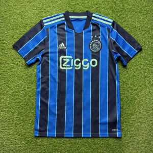 2021/2022 Uit