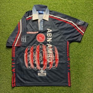 1997/1998 Uit