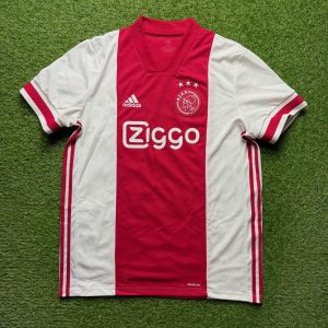 2020/2021 Thuis
