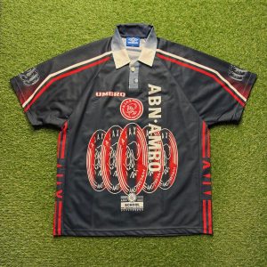 1997/1998 Uit