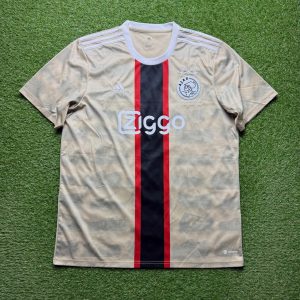 2022/2023 3de Shirt