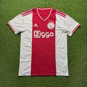 2022/2023 Thuis