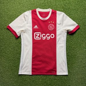 2017/2018 Thuis