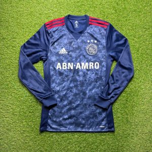 2017/2018 Player Issued Uit