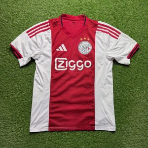 2025/2026 Thuis