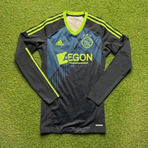 2012/2013 Player Issued Uit